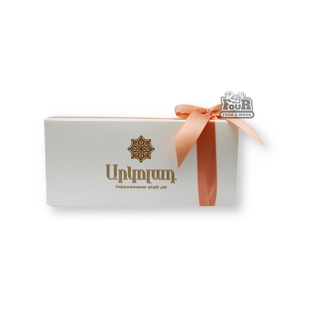 Dried peach in chocolate "Arcolad" 220g